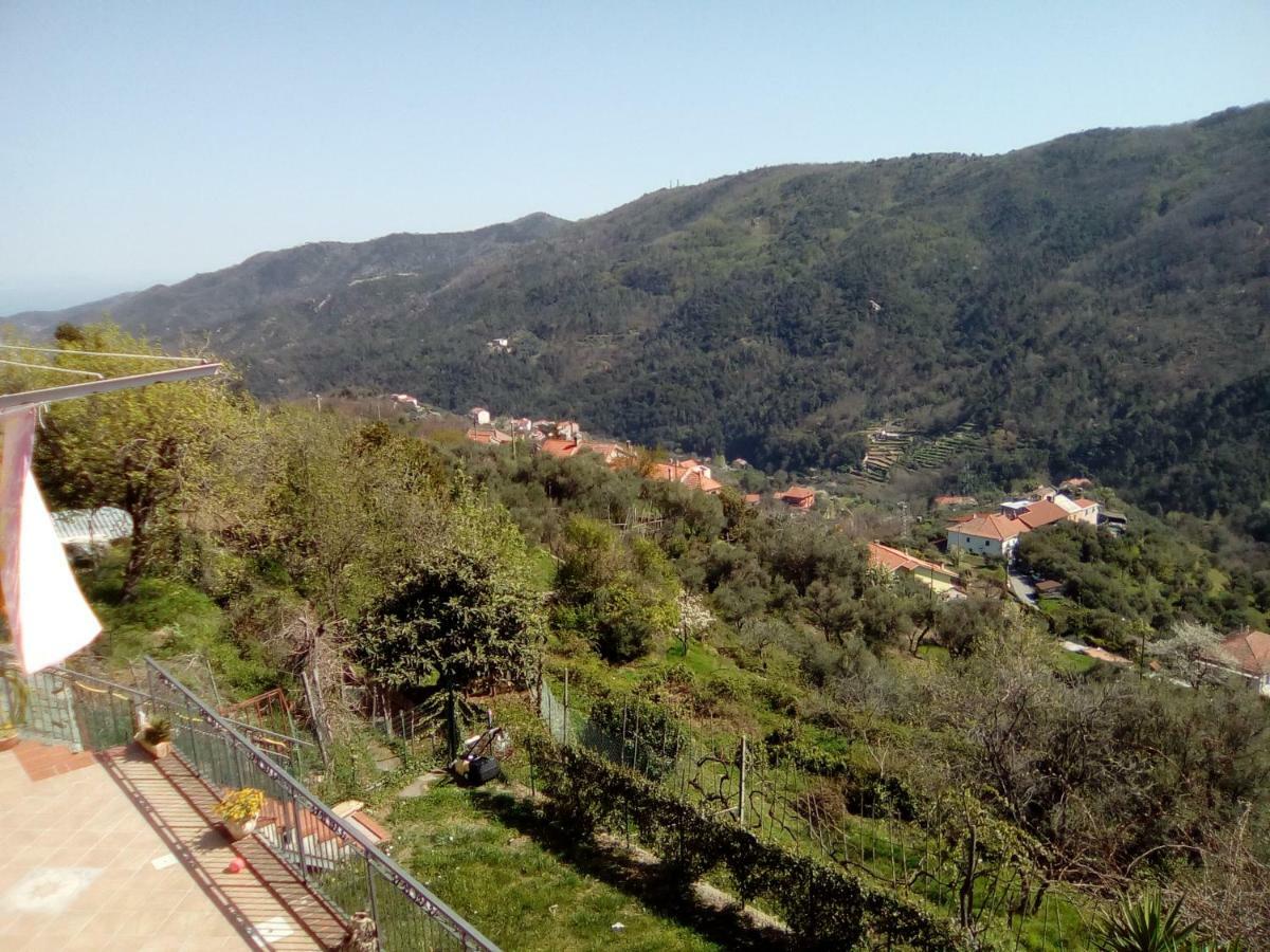Contrada Casa Vacanze Vado Ligure Exterior foto